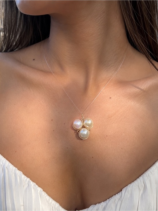 Jewelry - Handmade Floating Pearl Pendant Necklace